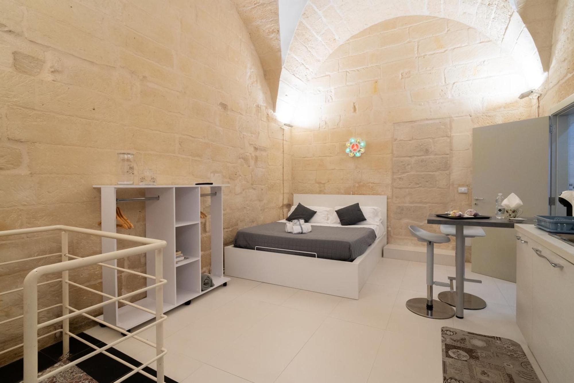 Essential Suite By Dimora Barocca Lecce Kültér fotó